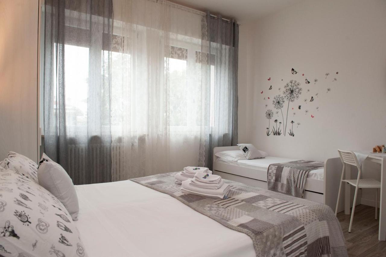 Bed Da Anna Hotel Peschiera del Garda Exterior foto