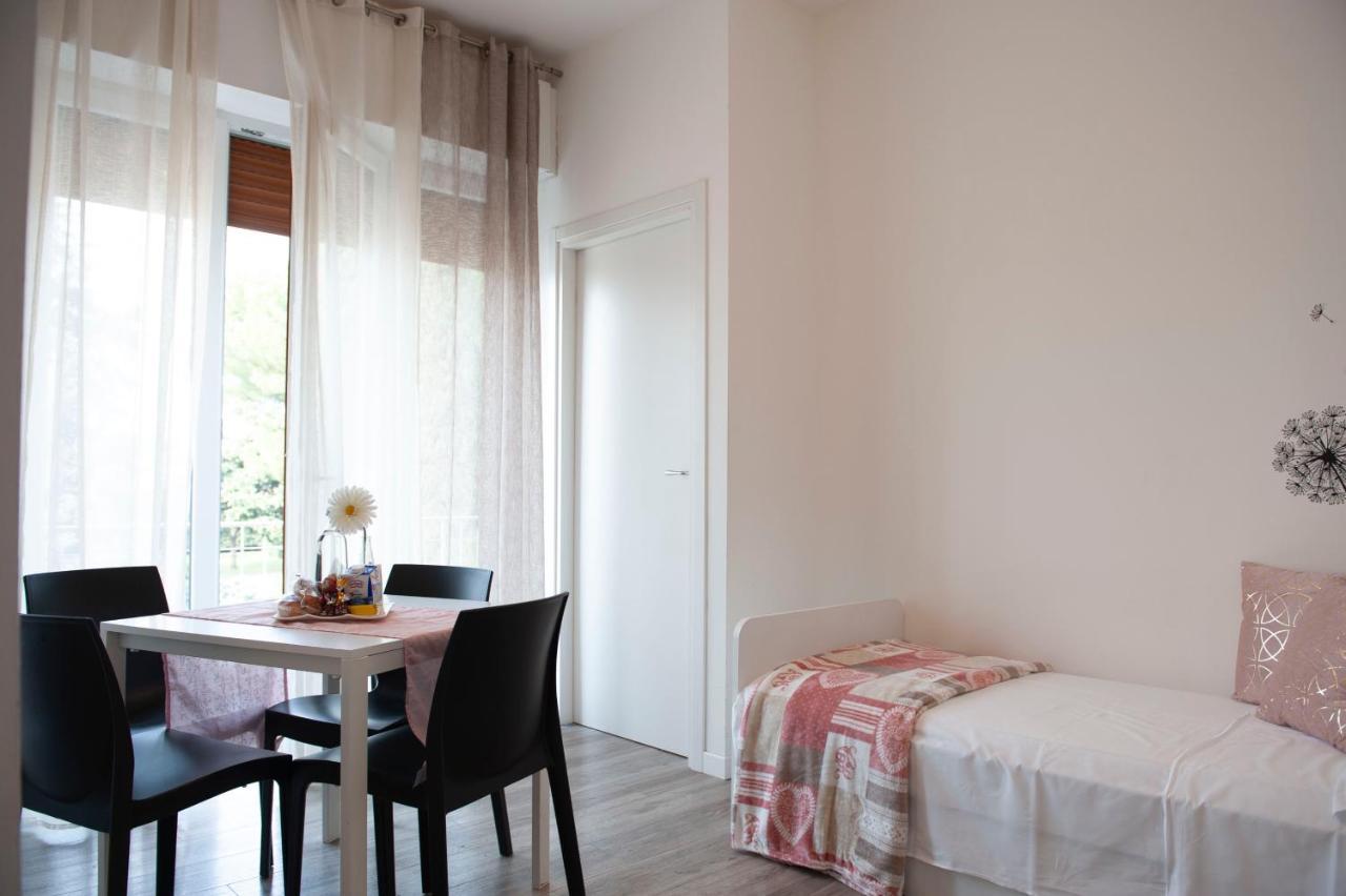 Bed Da Anna Hotel Peschiera del Garda Exterior foto