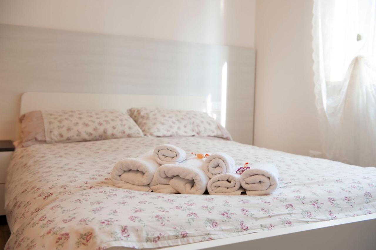 Bed Da Anna Hotel Peschiera del Garda Exterior foto